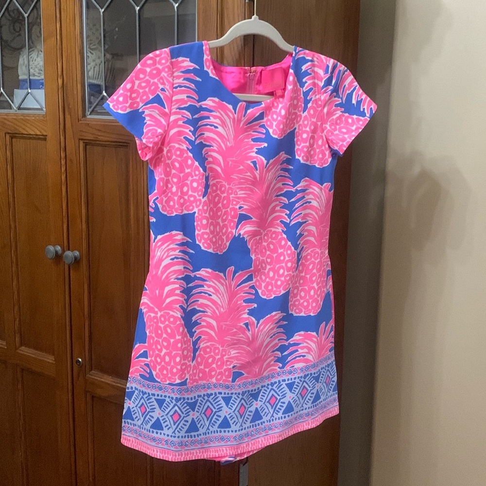 Lilly Pulitzer dress, skirted romper, size 00, Vibrant colors!